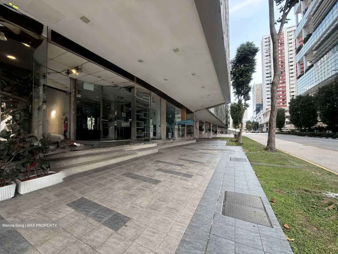 North Bridge Centre (D7), Shop House #584929241